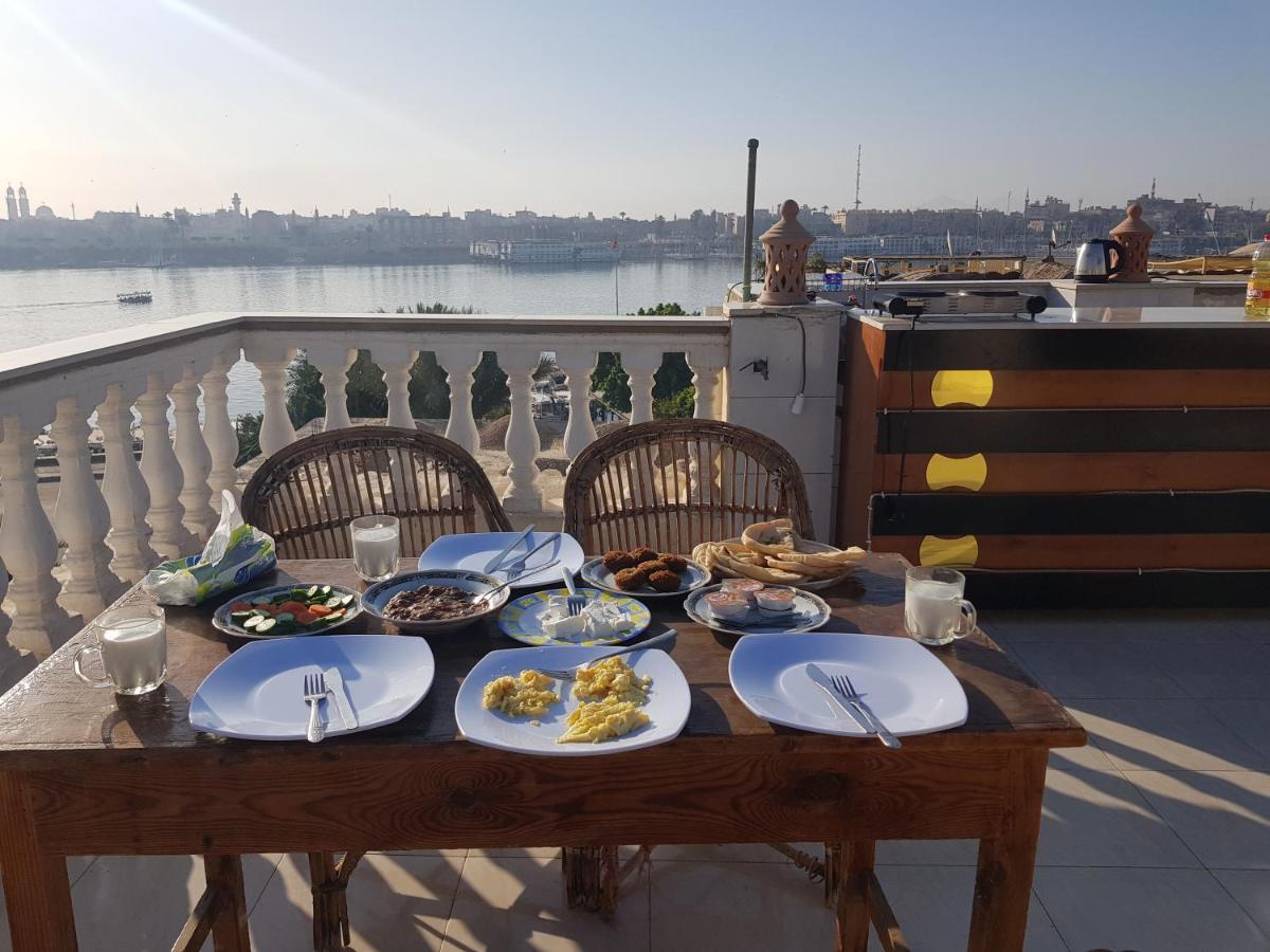 Nile Sunrise Flats Apartment ลักซอร์ ภายนอก รูปภาพ