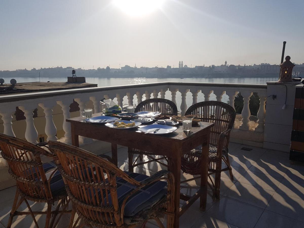 Nile Sunrise Flats Apartment ลักซอร์ ภายนอก รูปภาพ
