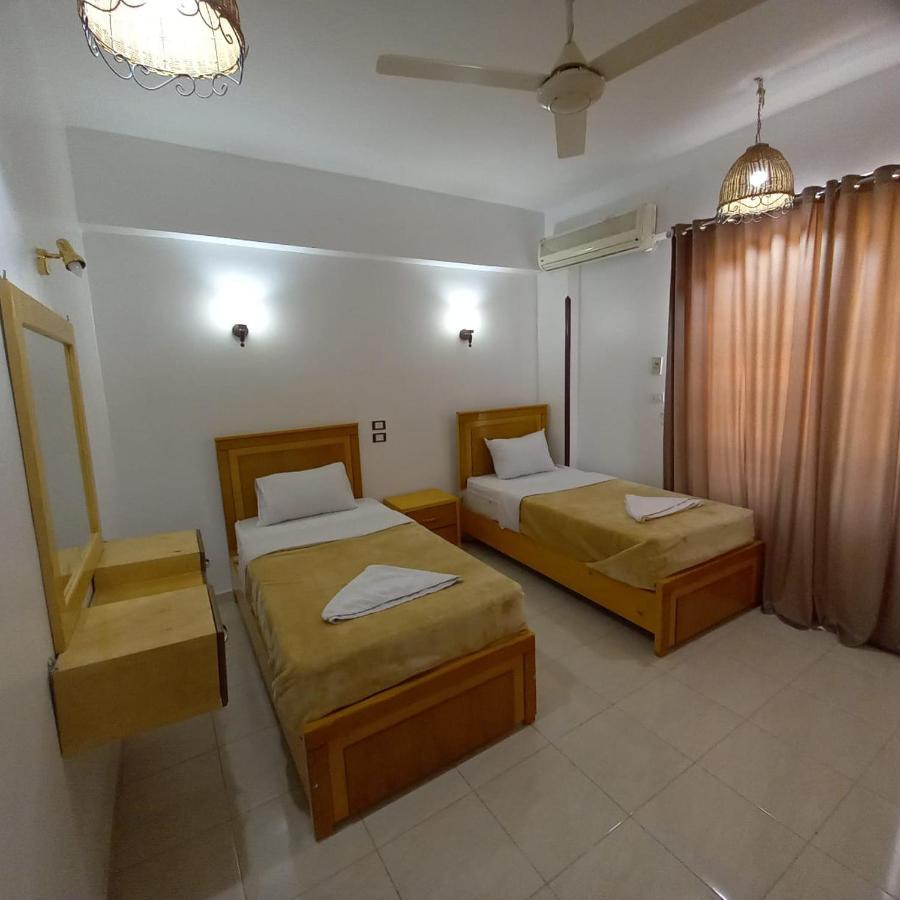 Nile Sunrise Flats Apartment ลักซอร์ ภายนอก รูปภาพ