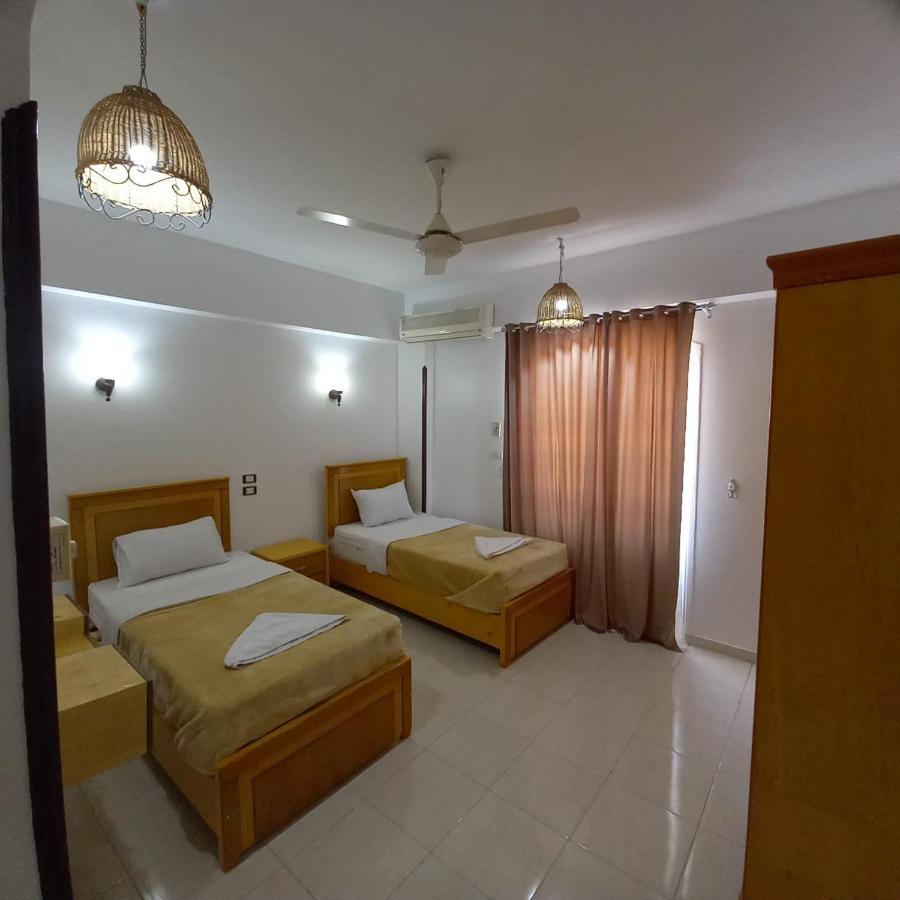 Nile Sunrise Flats Apartment ลักซอร์ ภายนอก รูปภาพ