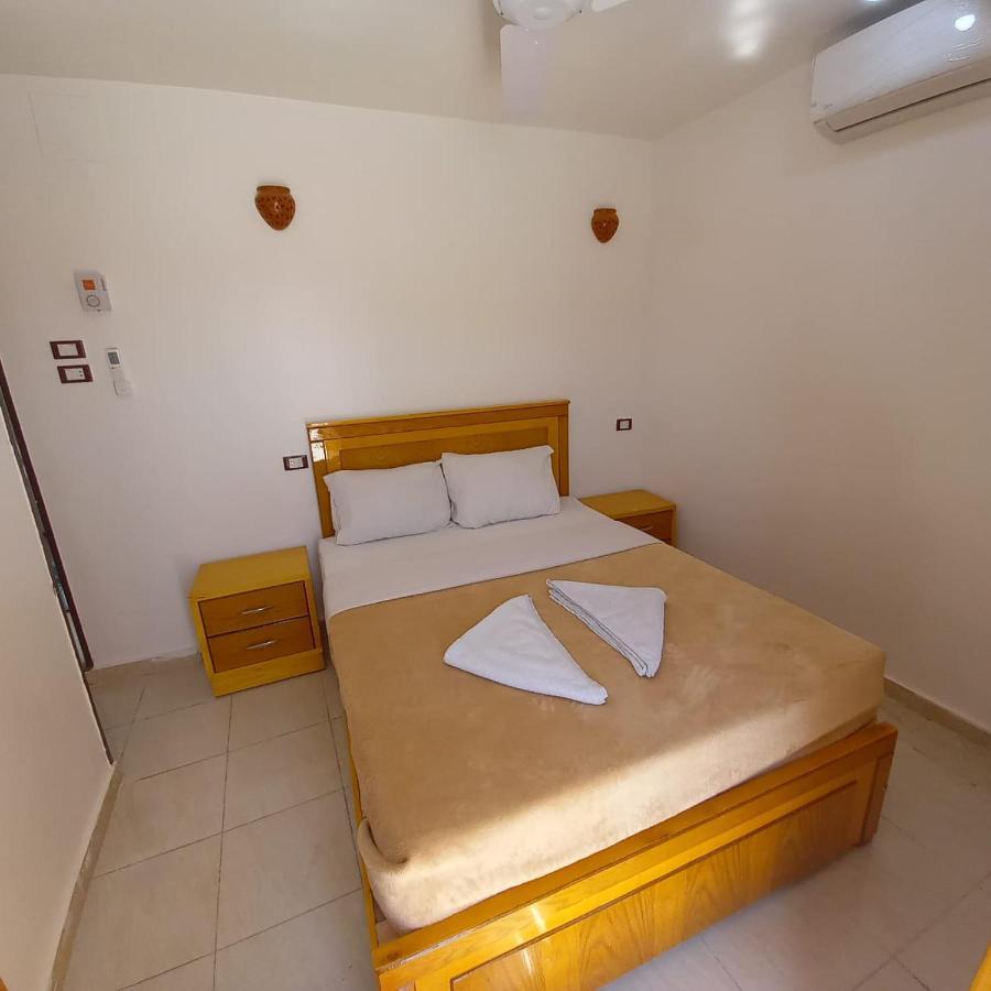 Nile Sunrise Flats Apartment ลักซอร์ ภายนอก รูปภาพ