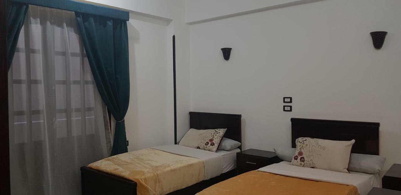 Nile Sunrise Flats Apartment ลักซอร์ ภายนอก รูปภาพ